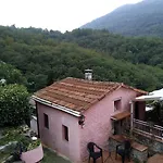 Κατάλυμα σε φάρμα Del Papa