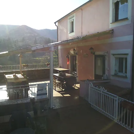 Del Papa Фермерський будинок