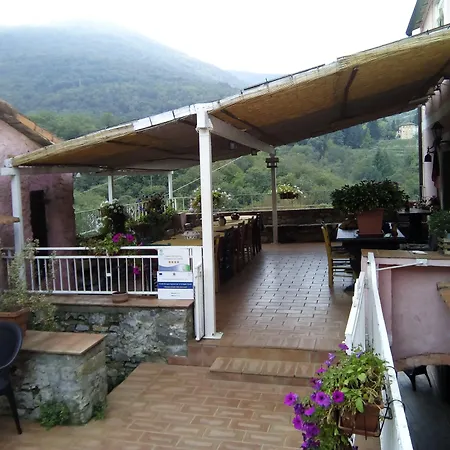 Del Papa Farm stay La Spezia