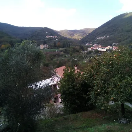 德尔帕帕农家乐 * 斯培西亚