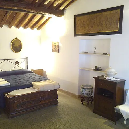 德尔帕帕农家乐 *